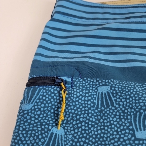 Patagonia Blue And Yellow Stretch Plaining Swim/Boardshorts Sz 32 (M) NWOT - Picture 12 of 15